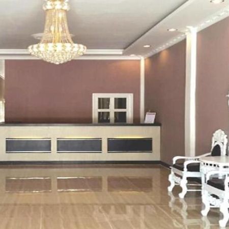 Hotel Graha Soeltan Sunggal Exterior photo